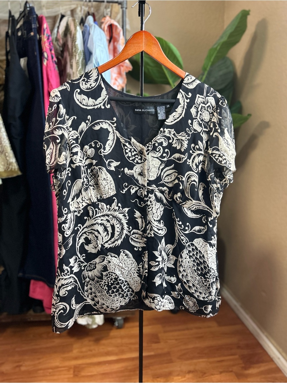 Dana Buchman silk blouse size 14 black gray button up career